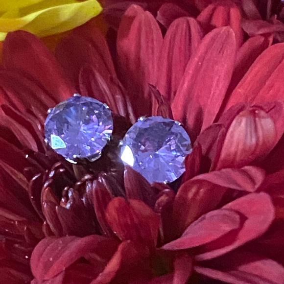 Sterling Silver Birthstone Earrings Alexandrite - Picture 10 of 10